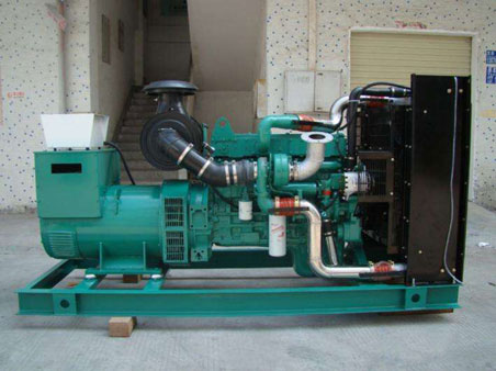 隆昌1100kw康明斯柴油发电机组图片 隆昌1100kw康明斯柴油发电机组图片
